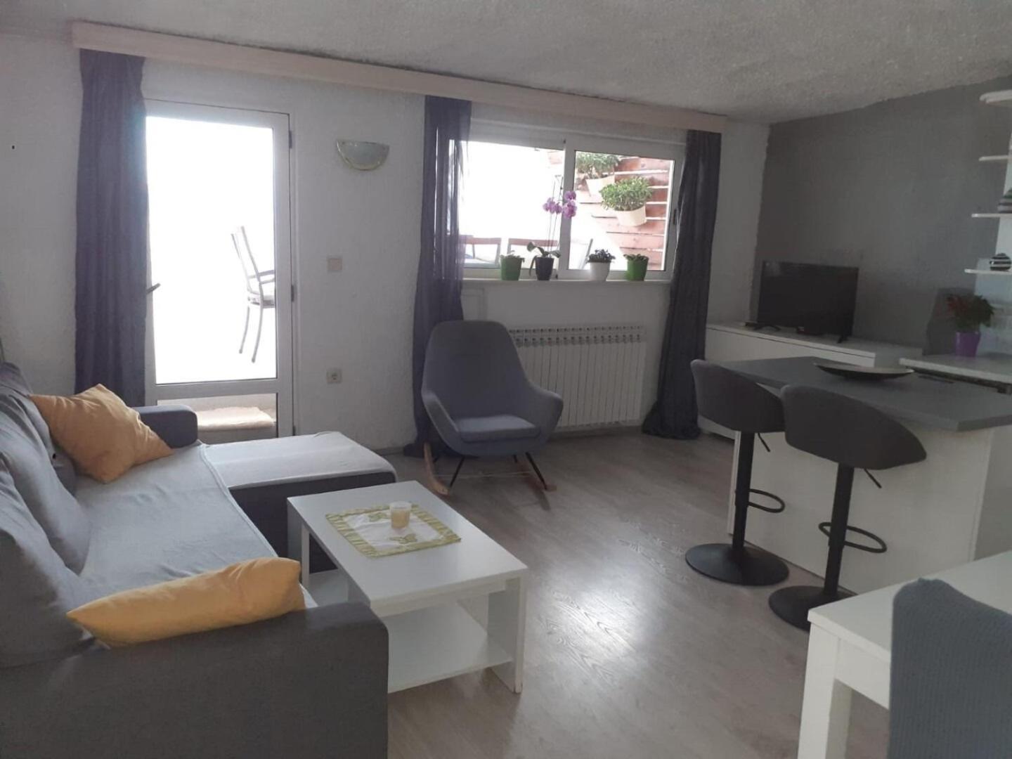 Apartment Jure Brist Exterior foto