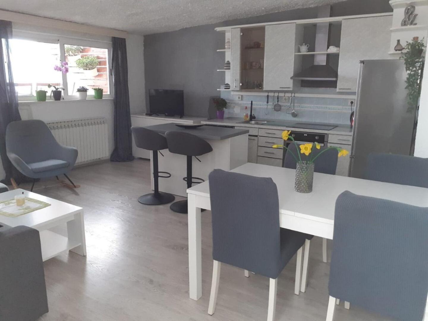 Apartment Jure Brist Exterior foto